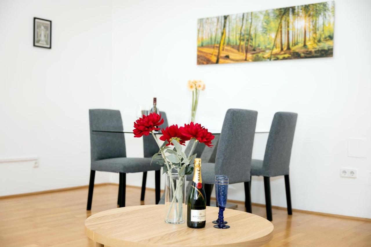 Premium 80 M2 - Free Parking Apartamento Viena